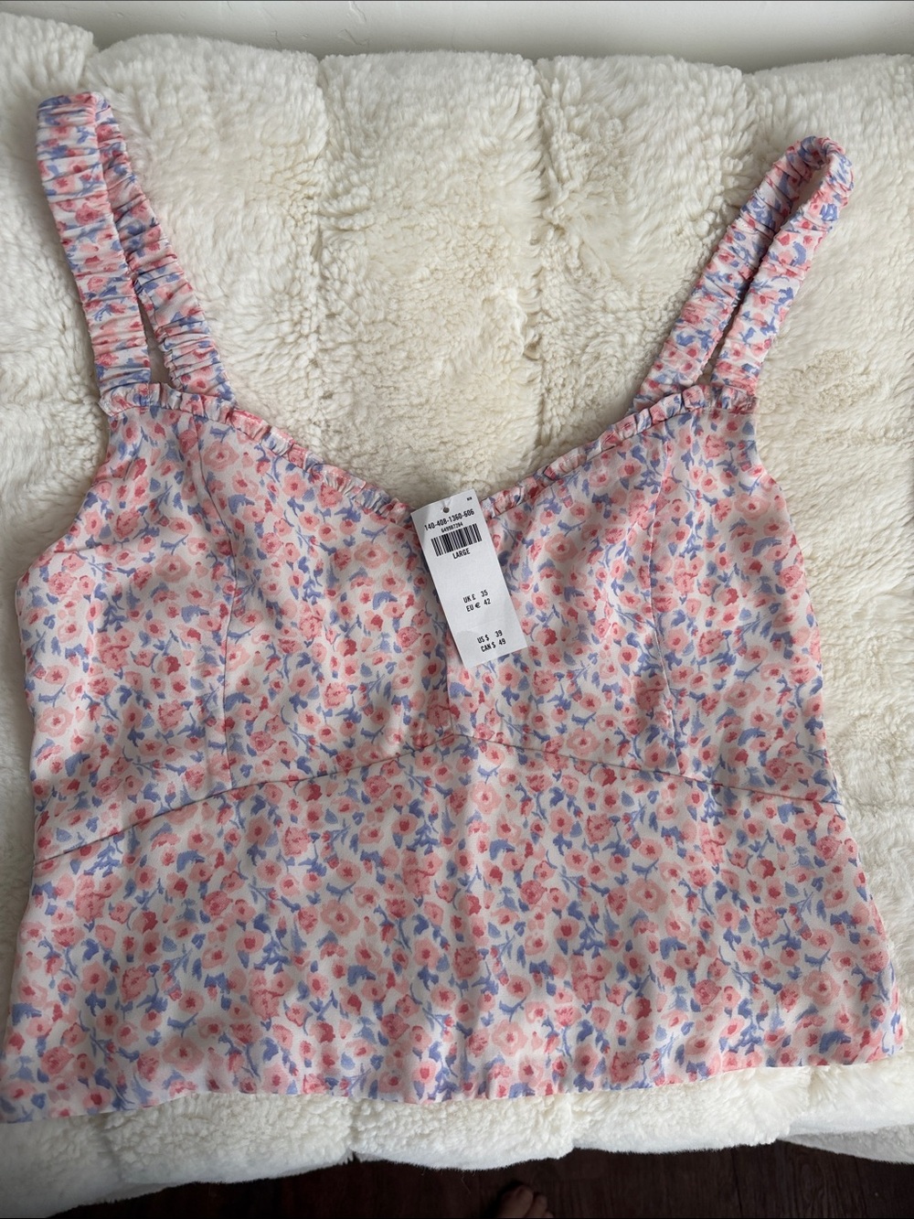 Abercrombie & Fitch Pink and Blue Floral Cropped Tank